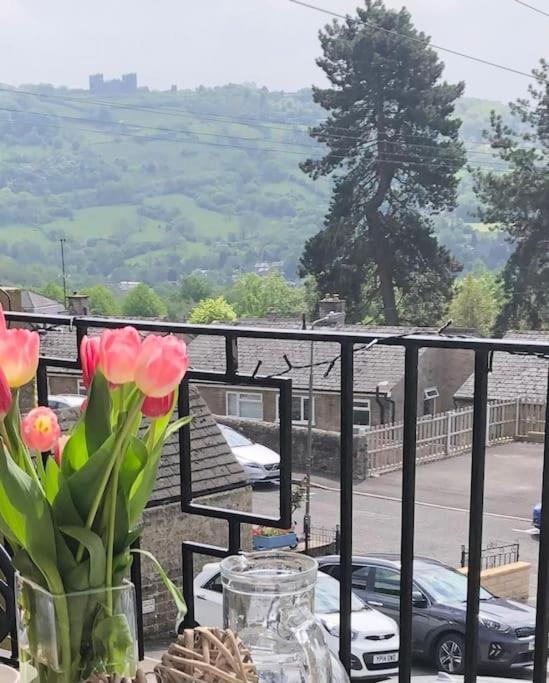 Hilltop House Is A Welcoming 2 Bedroom Property Matlock  Eksteriør bilde