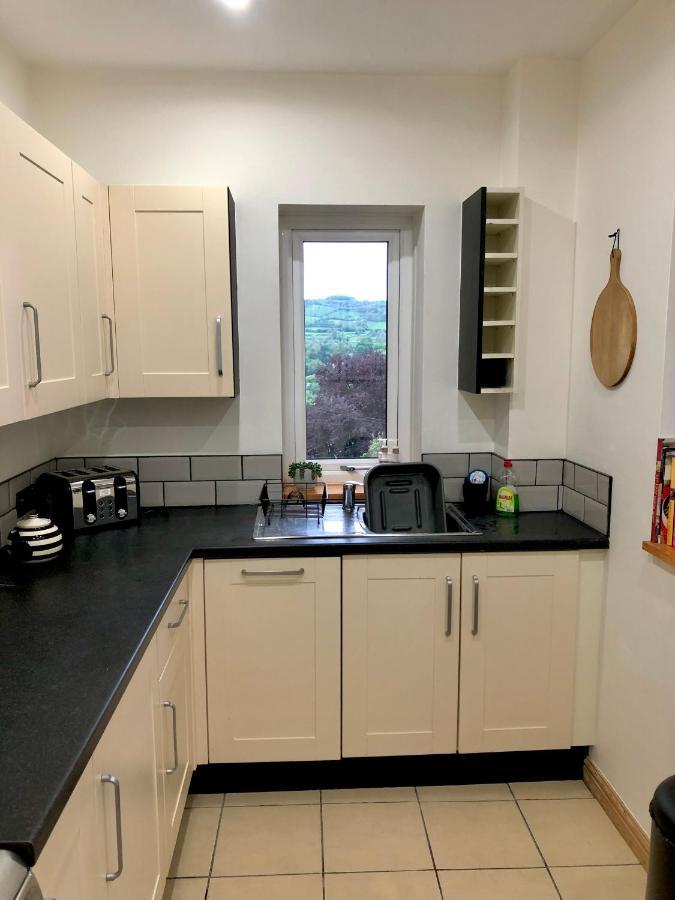 Hilltop House Is A Welcoming 2 Bedroom Property Matlock  Eksteriør bilde