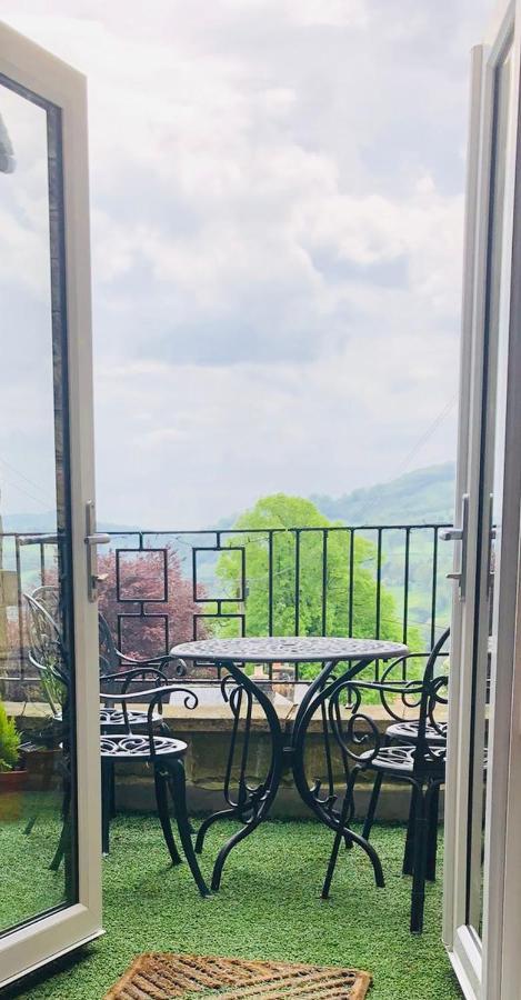 Hilltop House Is A Welcoming 2 Bedroom Property Matlock  Eksteriør bilde