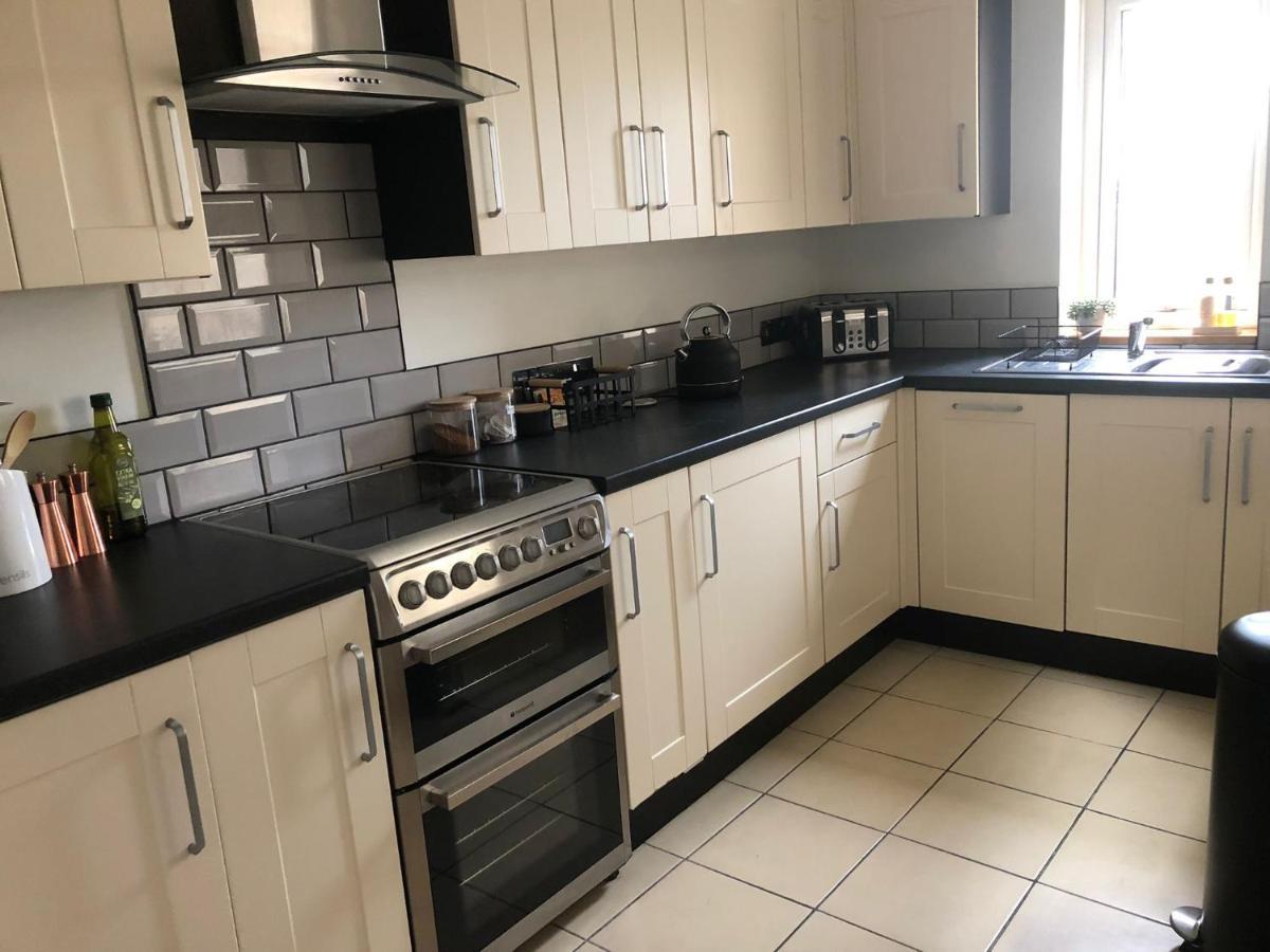 Hilltop House Is A Welcoming 2 Bedroom Property Matlock  Eksteriør bilde